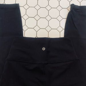 Lululemon Wunder Under leggings